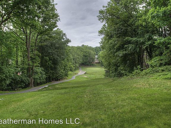 5th image of 15884 Cliffbrook Ct