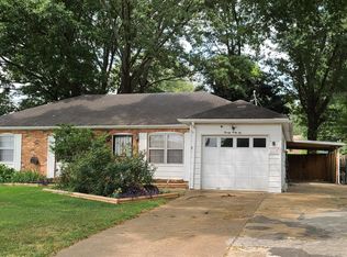 2046 Colonial Hills Dr, Southaven, MS 38671