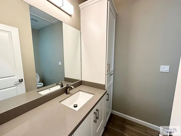 916 Santa Isabel Blvd #4 — Photo 8