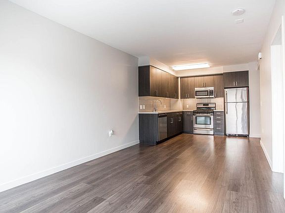 5th image of 103 Polk St #1209