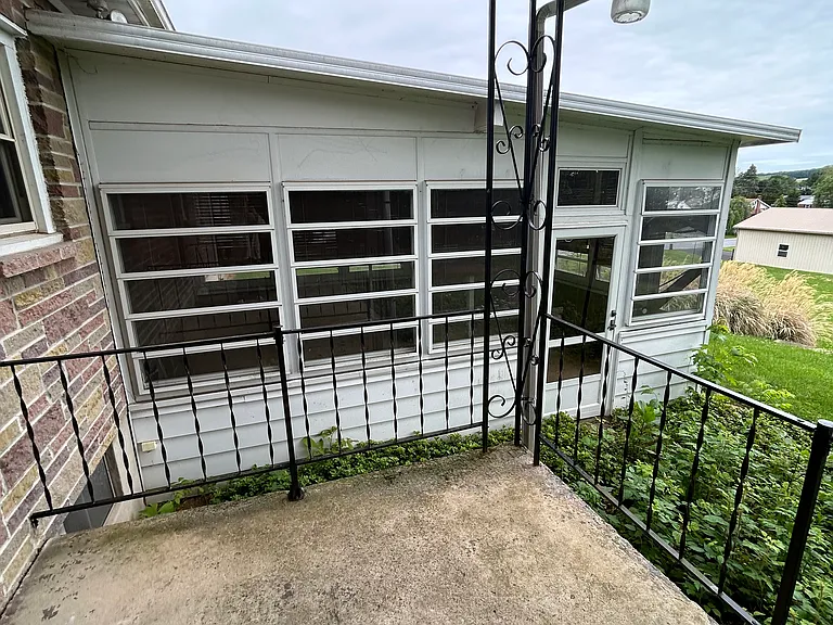 55 Wenrich Ave — Photo 20