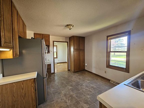 5th image of 11858 MAC ARTHUR DRIVE