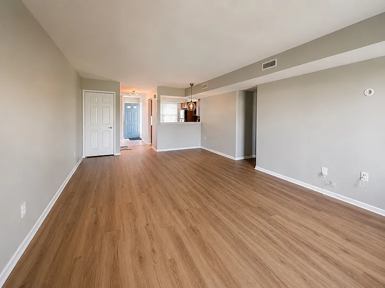 365 Independence Dr — Photo 6