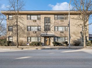 2 Le Moyne Pkwy APT 3N, Oak Park, IL 60302