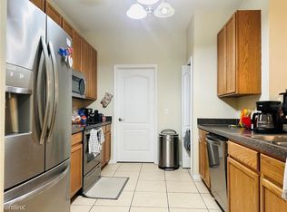 9023R Iron Oak Ave, Tampa, FL 33647