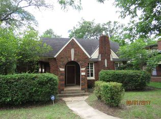 110 E College St, Longview, TX 75601