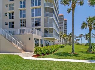 10701 Gulf Shore Dr APT 201, Naples, FL 34108