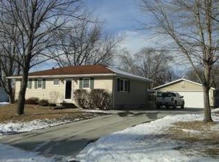 305 9th Ave, Slater, IA 50244
