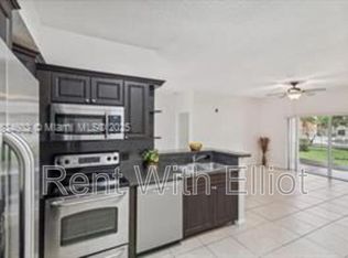 6952 SW 39th St, Fort Lauderdale, FL 33314
