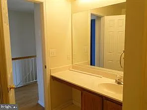 1125 Simsbury Ct — Photo 24