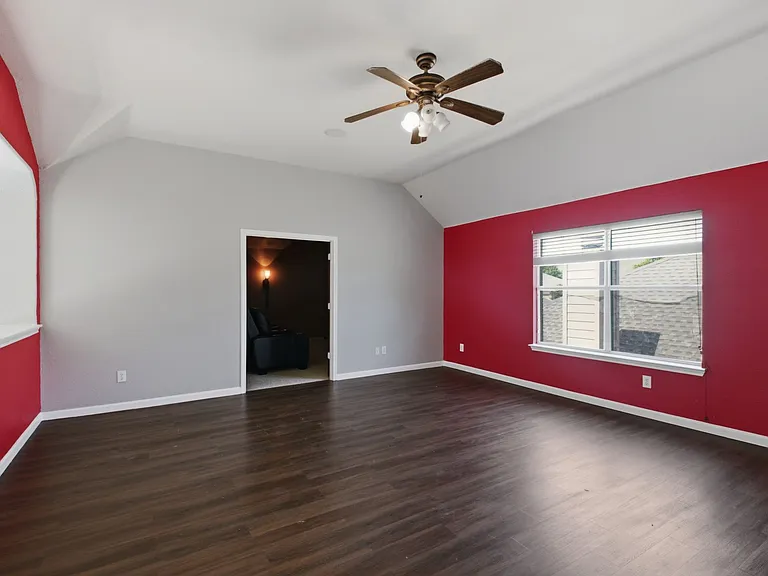 9309 Stonewood Dr — Photo 23