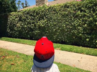 1835 E 19th St #4, Santa Ana, CA 92705