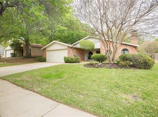 2825 Meandering Way, Bedford, TX 76021