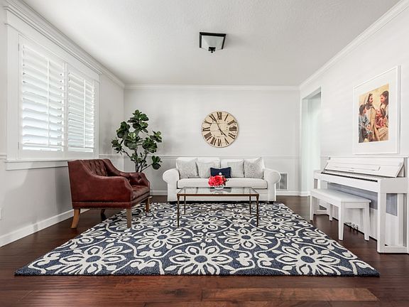 3rd image of 12018 S Amour Cir