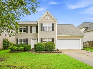 7223 Claiborne Woods Rd, Charlotte, NC 28216