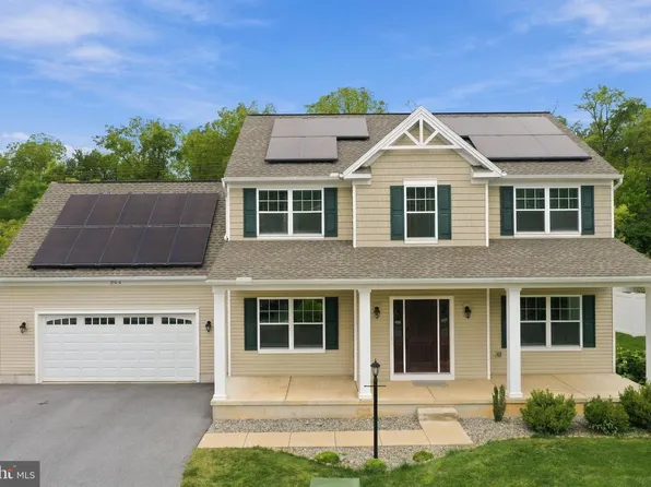 304 Lexington Ln, Shippensburg, PA 17257