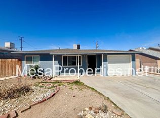 820 Caliente Dr, Barstow, CA 92311