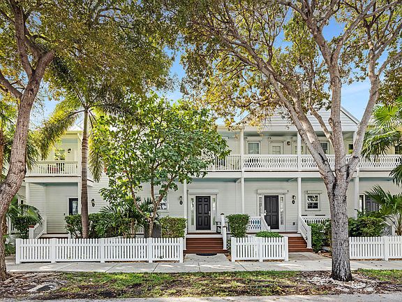 4th image of 11600 1st Ave Gulf #55
