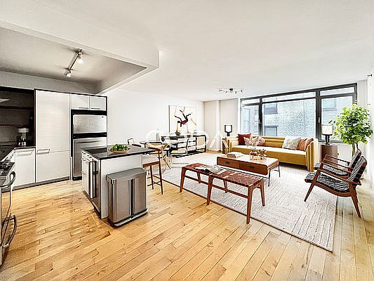 1st image of 224 W 18th St APT 8B