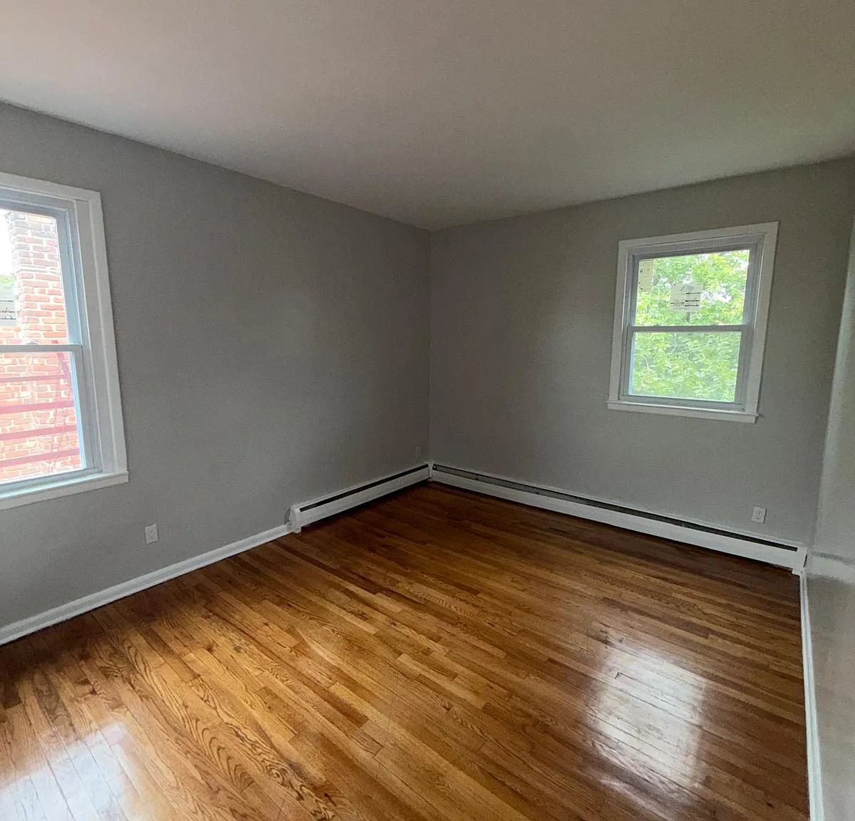 1 bed, 950 sqft, $1,550 — Photo 3