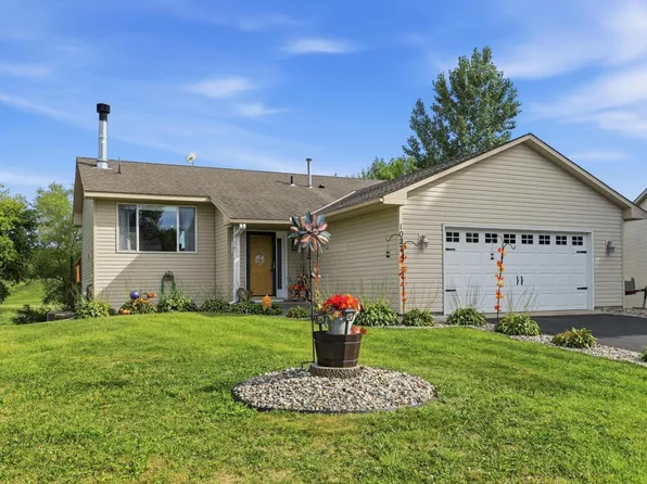 1027 Meadow St, Cologne, MN 55322