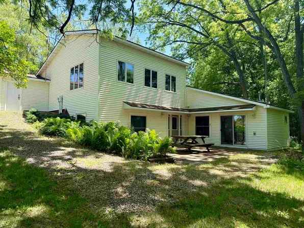 24975 Sunset Ridge Ln, Eastman, WI 54626