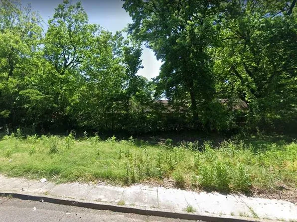 749 Bullington Ave #E-22, Memphis, TN 38106