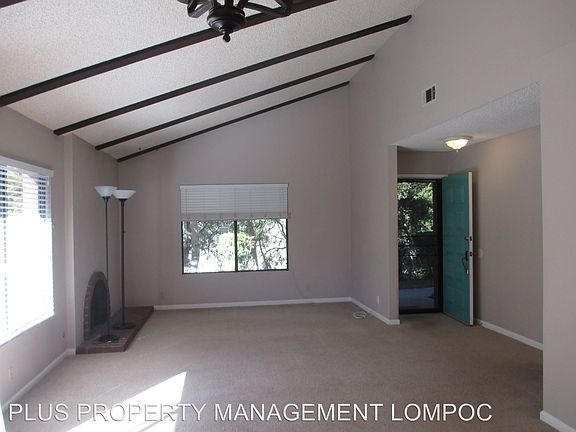 4th image of 3952 Mesa Circle Dr