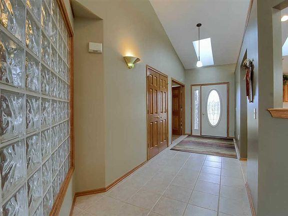 4th image of 5944 Timberwood Ln