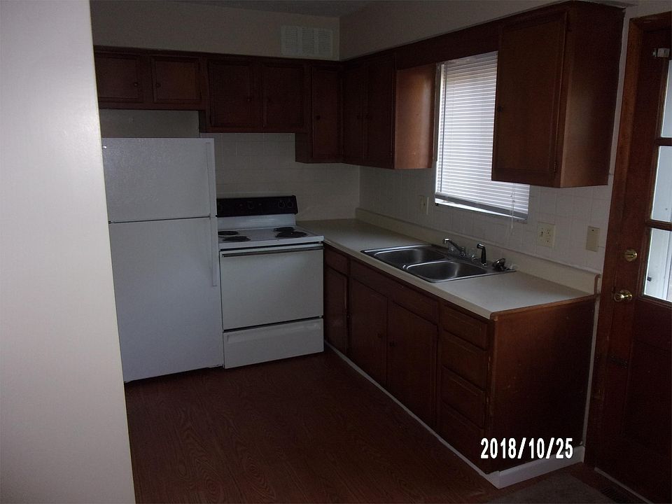 1st image of 462 Laurel Dr
