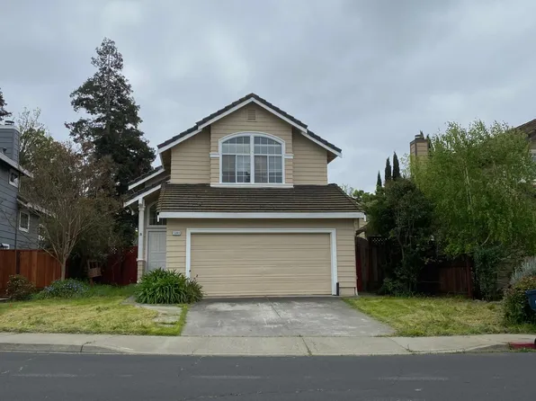 5393 Hillflower Dr, Livermore, CA 94551