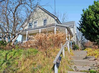 17 Cable St, Barre, VT 05641