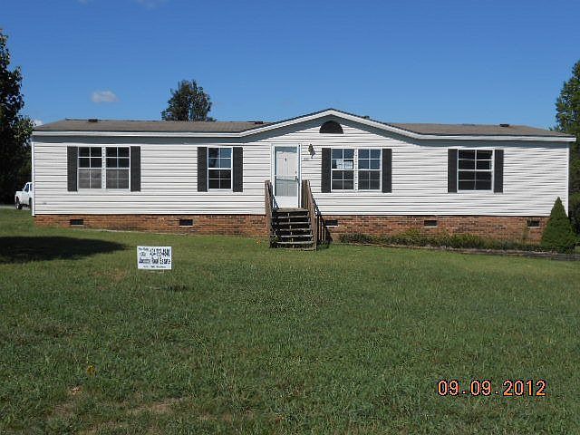 1st image of 1700 Sunset Dr