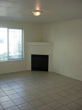 2nd image of 1730 SW Juniper Ave