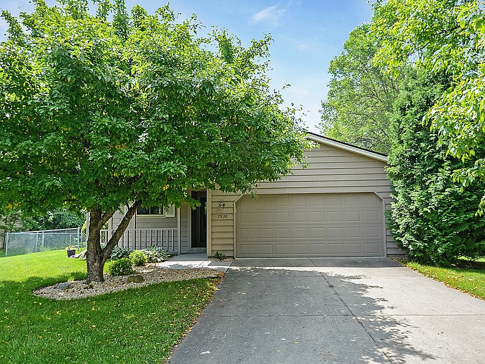 1st image of 7930 Fairfield Cir N