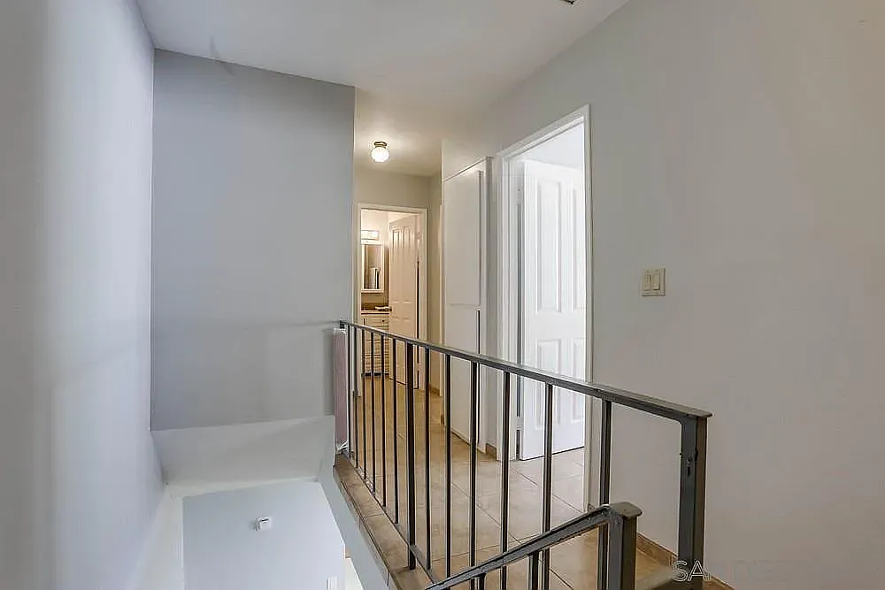 2 bed, 924 sqft, $2,695 — Photo 4