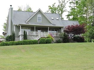 64 Genesis Ln, Bakersville, NC 28705