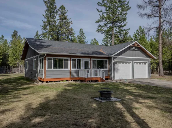 105 Bunny Ln, Moyie Springs, ID 83845