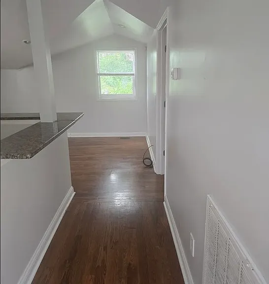 1108 Jackson St #B — Photo 4
