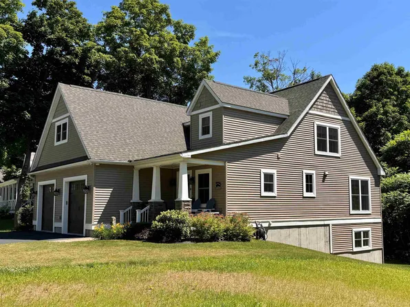 32 High Street, Ludlow, VT 05149