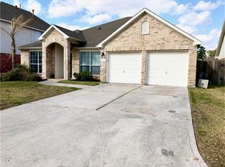 423 Pinewood Ridge Dr, Spring, TX 77386