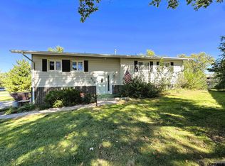 320 N F St, Milford, NE 68405
