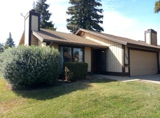 1900 E Harold Ave, Visalia, CA