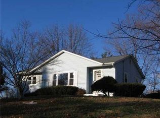56 Continental Dr, New Windsor, NY 12553