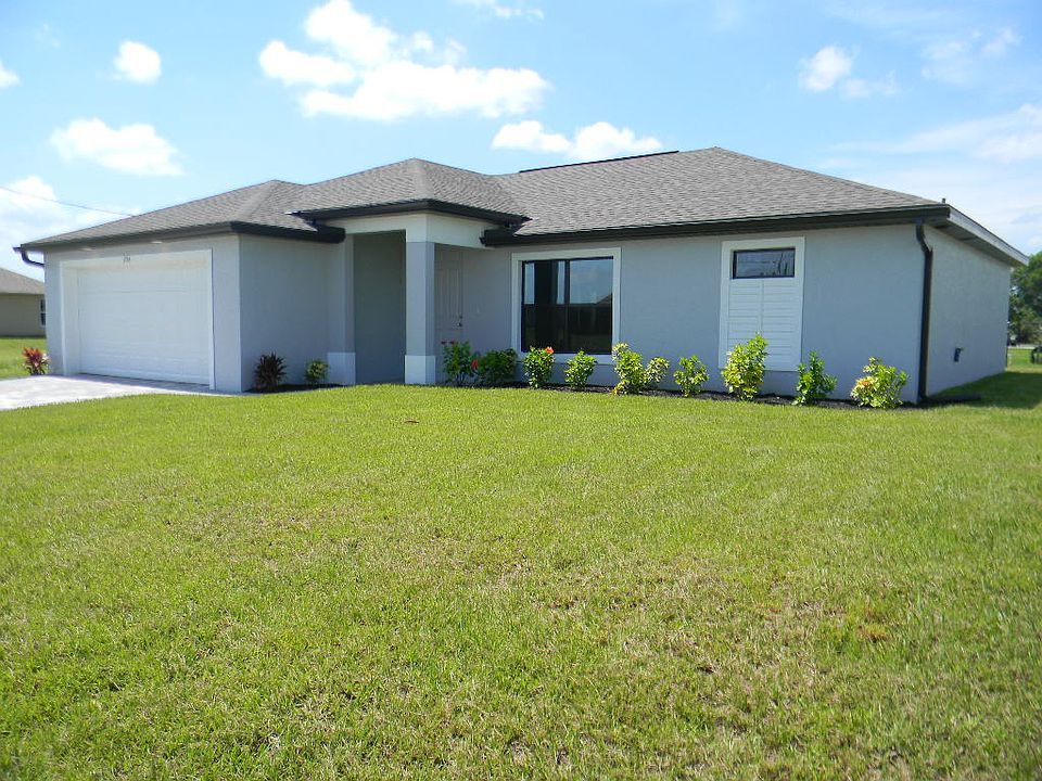 1st image of 206 NW 25th Ter