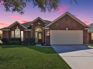 9307 Alzaada Ln, Houston, TX 77070