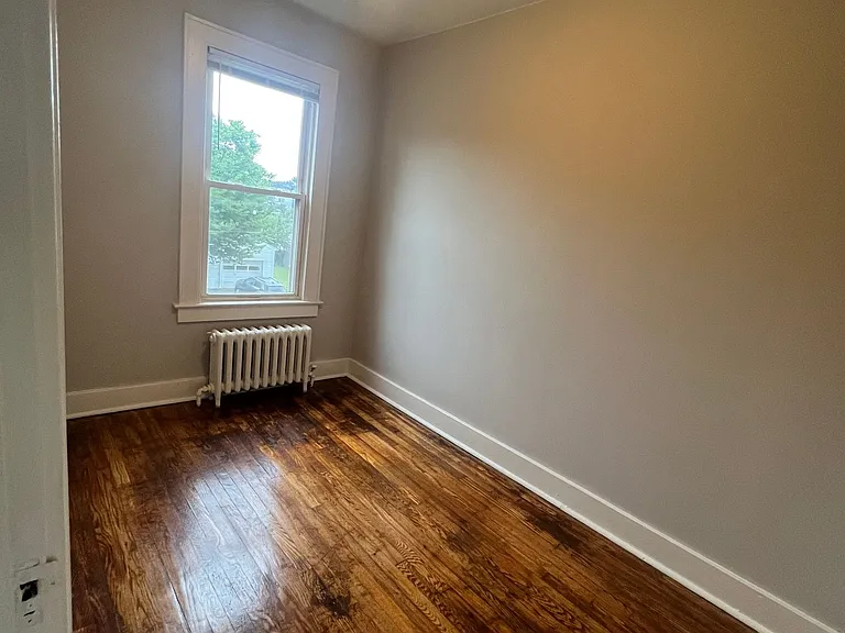 826 Chestnut Street — Photo 3