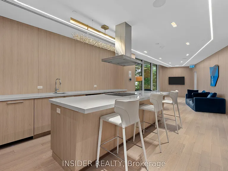 30 Ordnance St #703 — Photo 22