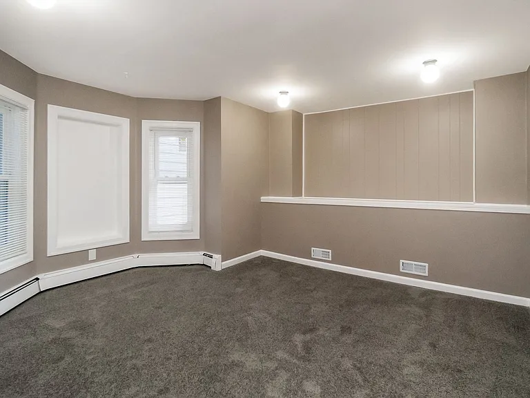 439 W Church St — Photo 28