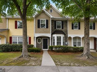 6114 Camden Forrest Dr, Riverdale, GA 30296